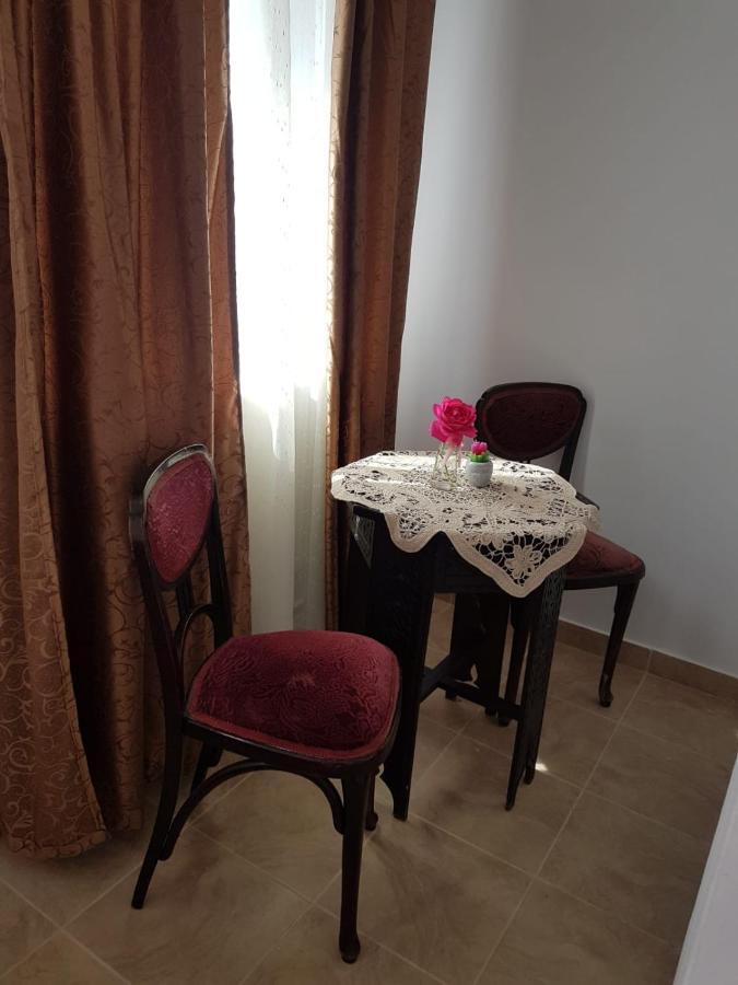 מלון Ostrov Casa Antonia Si Maria מראה חיצוני תמונה